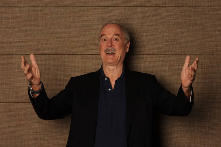 JOHN CLEESE